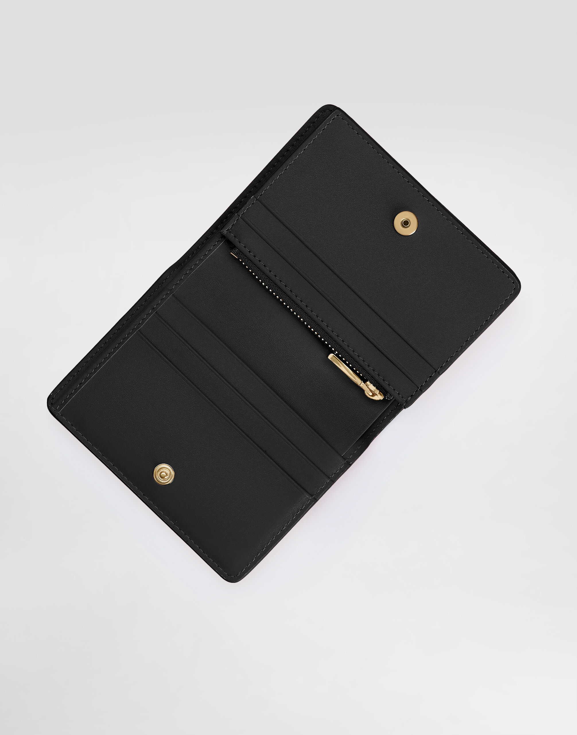 洗練と機能美*Dolce & Gabbana*DGロゴ カーフスキンカードケース ブラックのウィメンズ ウォレット カーフスキン DGロゴ