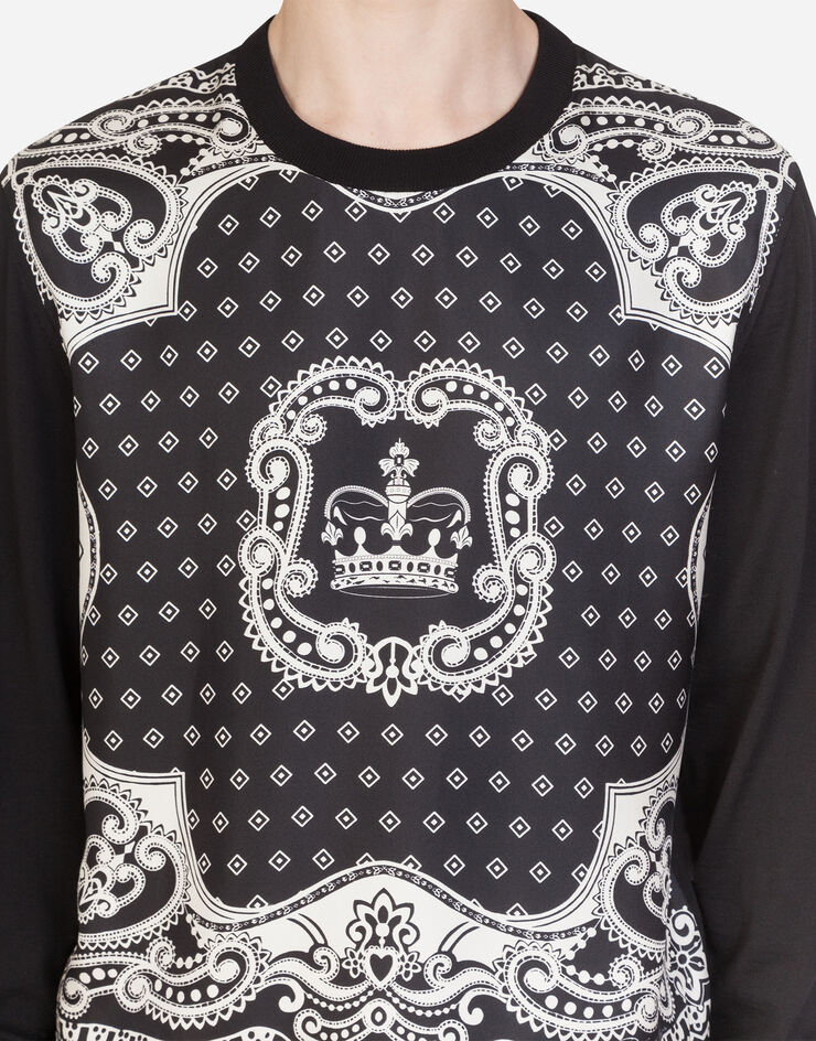 Dolce & Gabbana CREW NECK WOOL AND SILK SWEATER IN BANDANA PRINT BLACK GX868TJAMM9