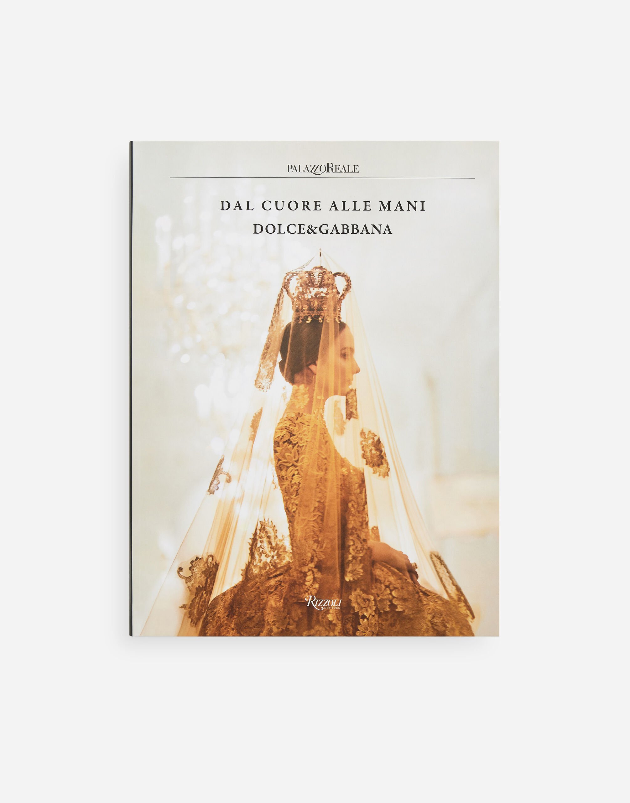 Dolce & Gabbana Dal Cuore alle Mani — издание на итальянском языке Multicolor VL1137VLTW1