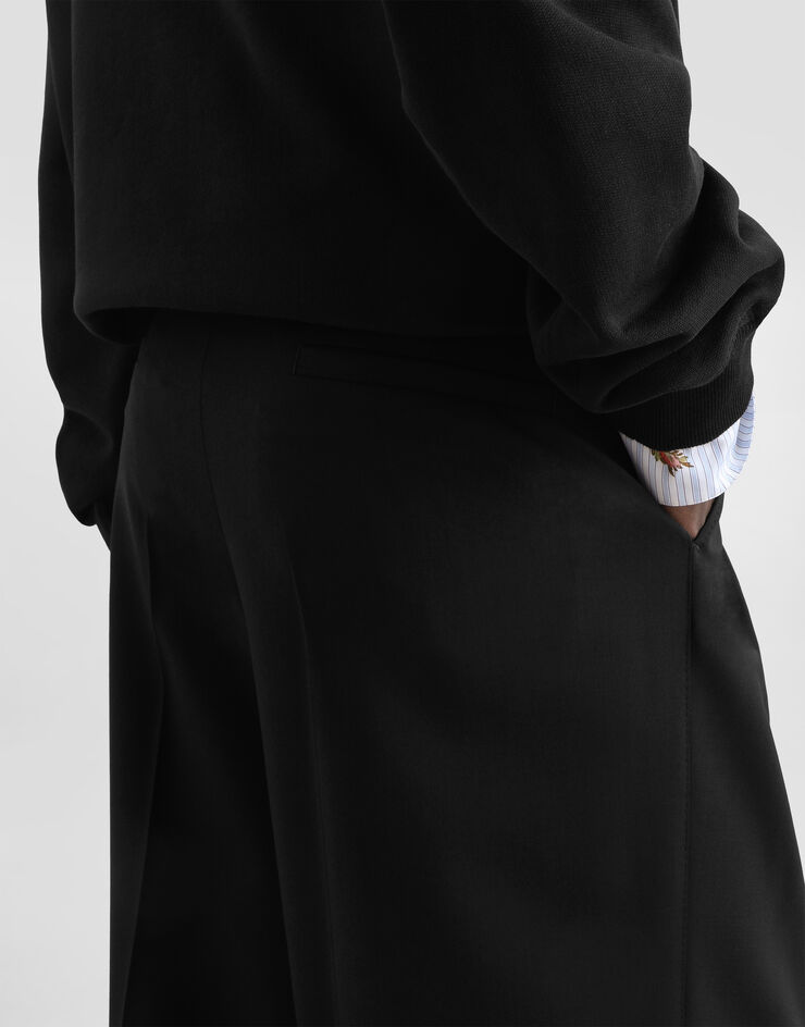 Dolce & Gabbana Wool gabardine trousers Dolce & Gabbana Wool gabardine trousers Black GP15WTFUBG4