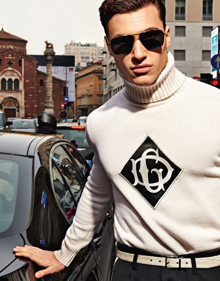 Dolce & Gabbana نظارة شمسية ماديسون ذهبي لامع و أسود لامع VG2220VM281
