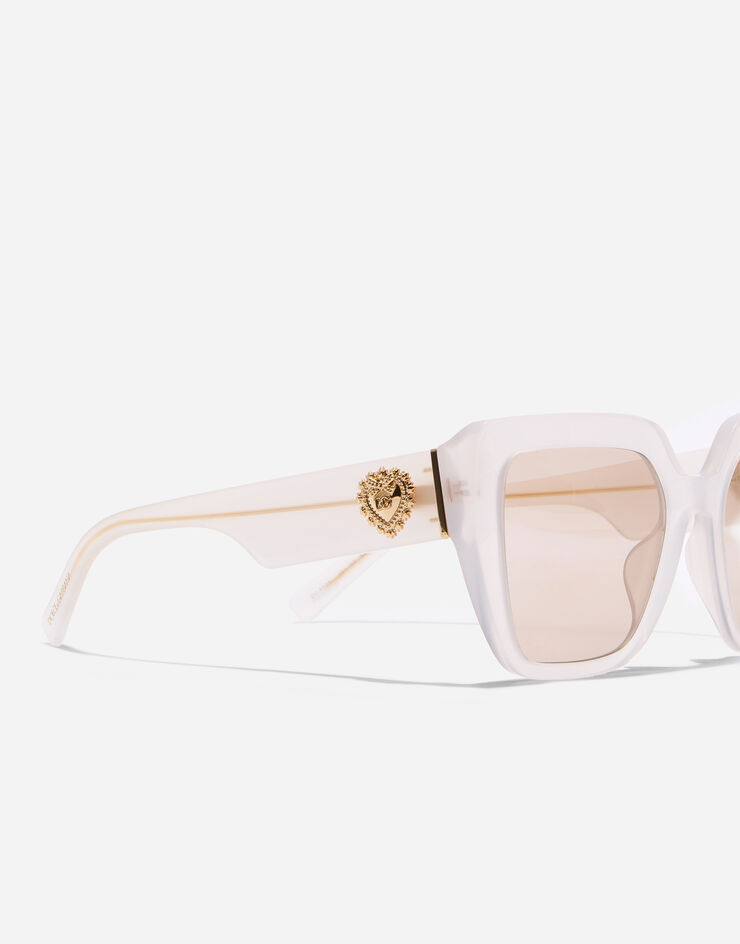 Dolce & Gabbana DG Devotion Sunglassess Dolce & Gabbana DG Devotion Sunglassess Opal pearl VG4538VP093