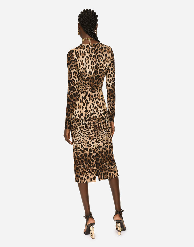 Dolce & Gabbana Vestido de manga larga en cady con estampado de leopardo Estampado Animalier F6ZJ7TFSRKI