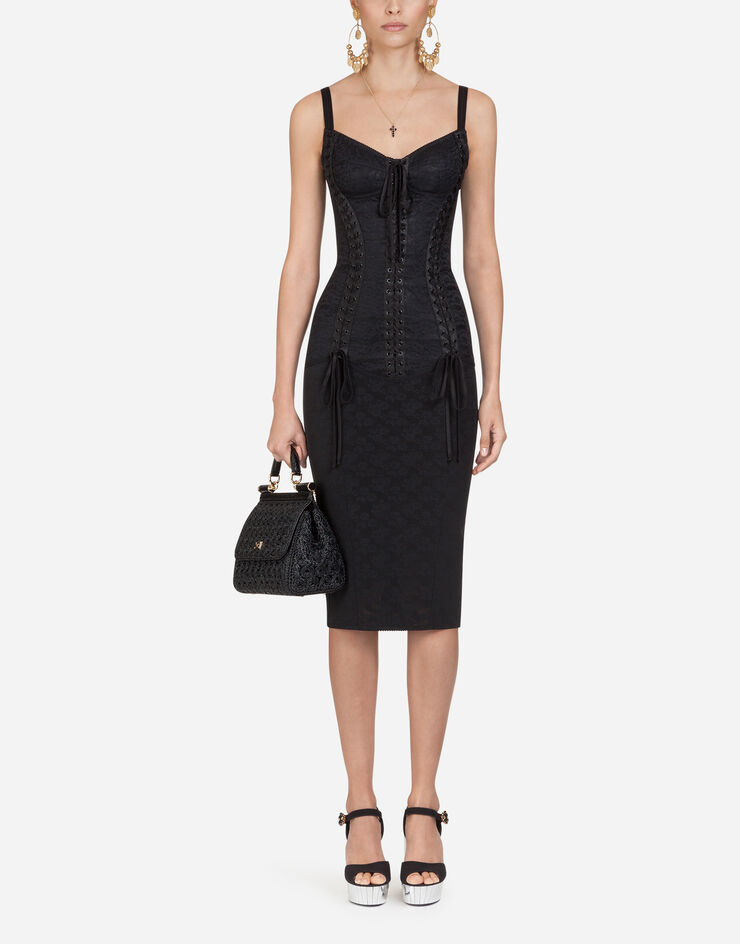 Dolce & Gabbana  ЧЕРНЫЙ F6E2TTG9830
