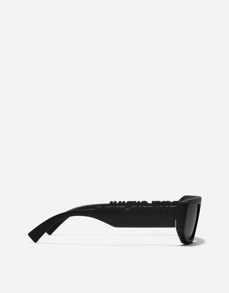 Dolce & Gabbana DG Logo Sunglasses Matte black VG6203VN56G