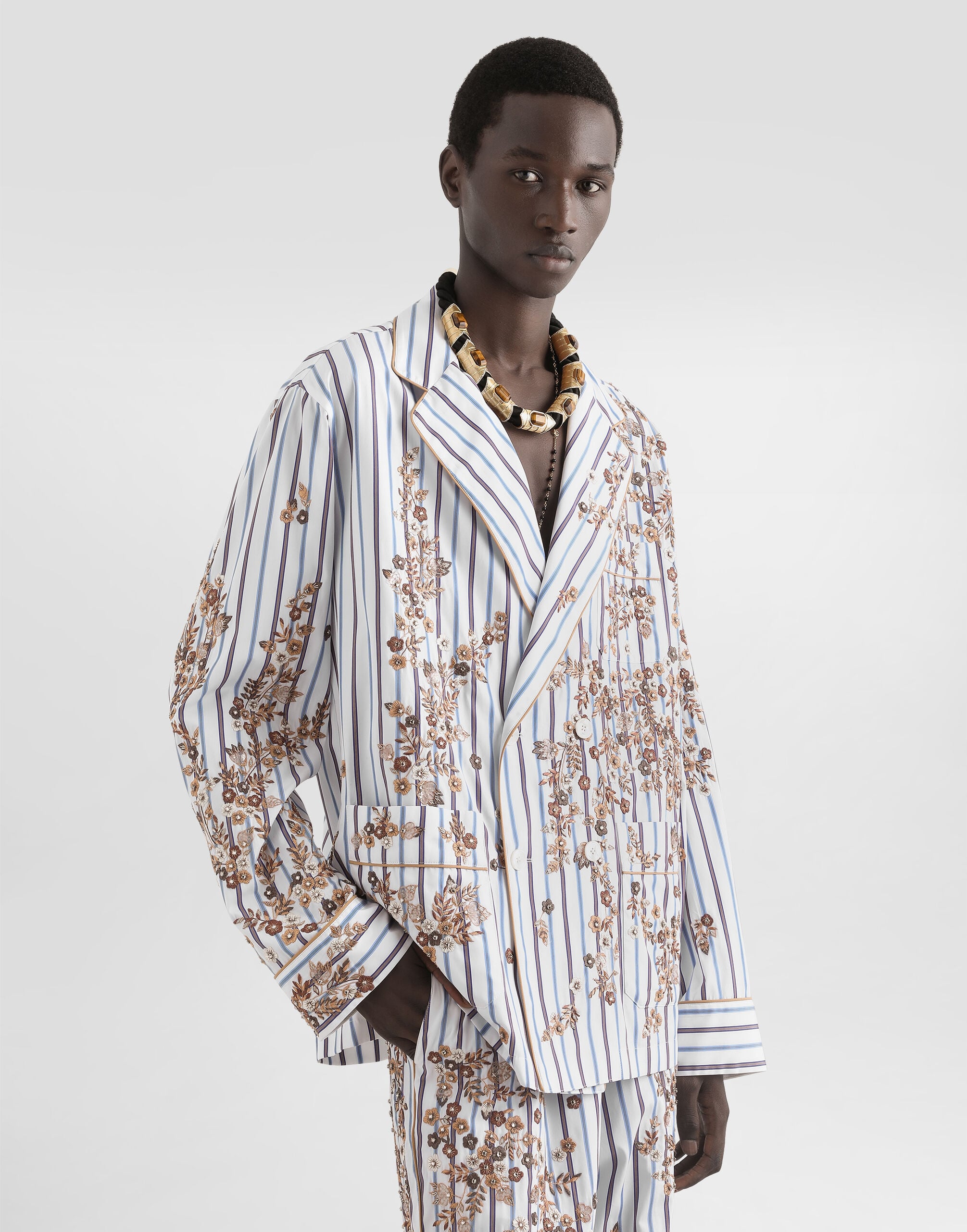 Vanity robe with embroidery - thumbnail 4
