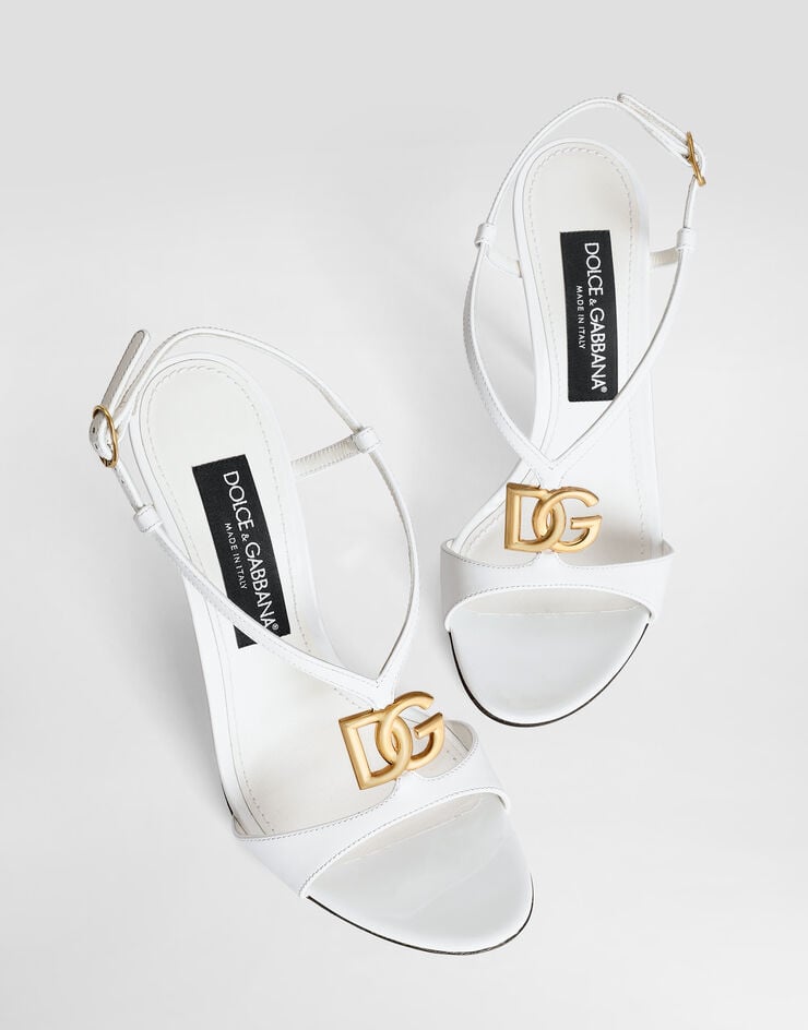 Dolce & Gabbana Sandalia de charol Dolce & Gabbana Sandalia de charol White CR2028A1471