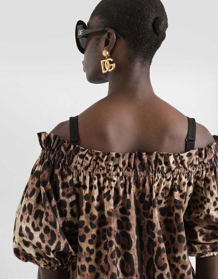 Dolce&Gabbana توب بوبلين بأكمام قصيرة وطبعة فهد Dolce&Gabbana توب بوبلين بأكمام قصيرة وطبعة فهد متعدد الألوان F71J7THS5E3