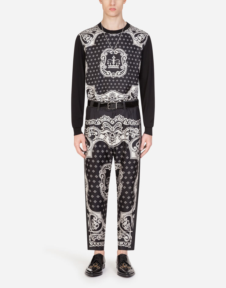 Dolce & Gabbana CREW NECK WOOL AND SILK SWEATER IN BANDANA PRINT BLACK GX868TJAMM9