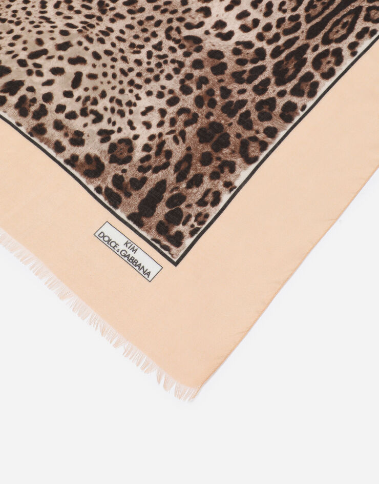Dolce & Gabbana KIM DOLCE&GABBANA Sciarpa 135 x 200 in modal e cashmere stampa leopardo Stampa animalier FS184AGDBQH