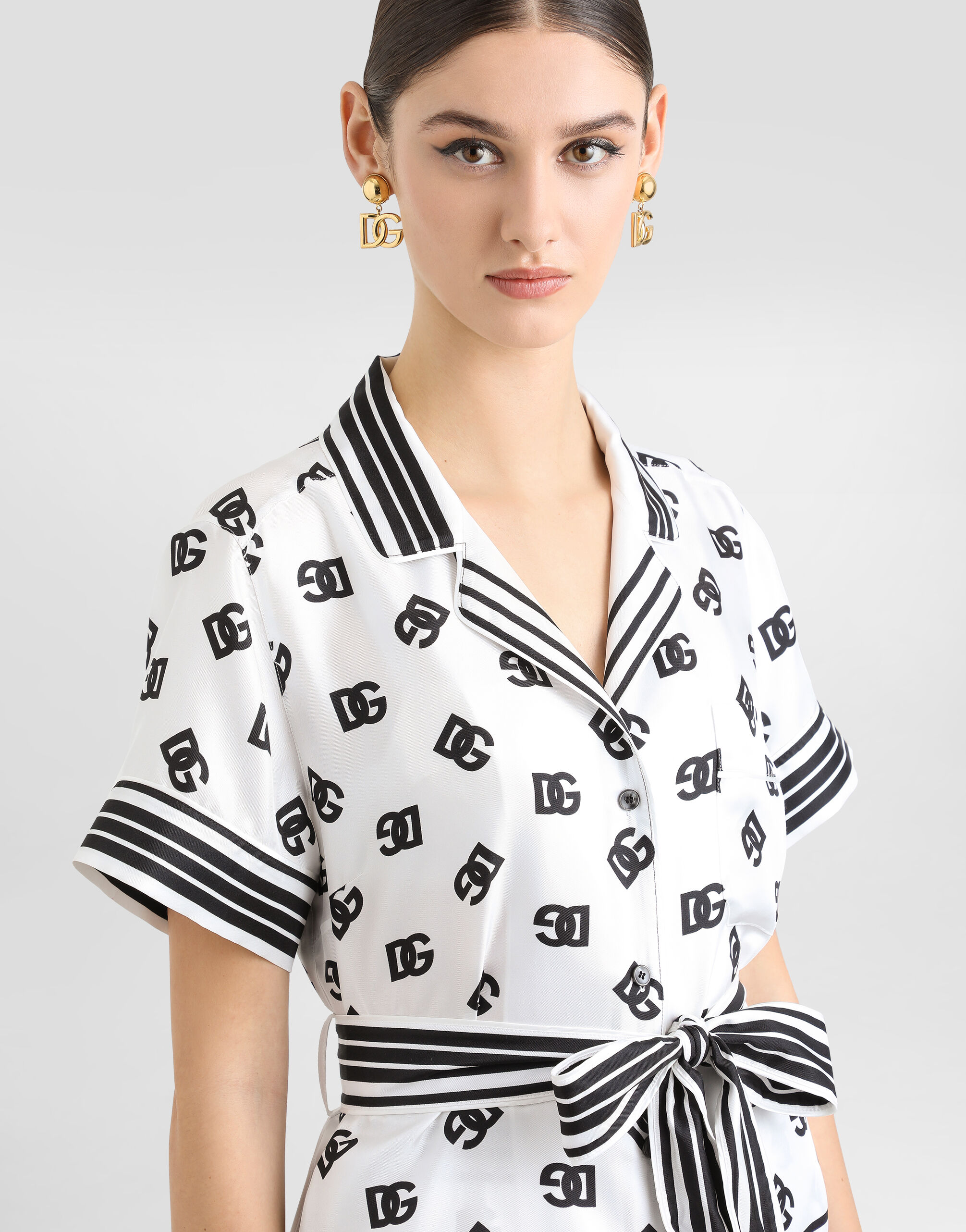 DG all-over print silk twill shirt in Print for Women | Dolce&Gabbana®