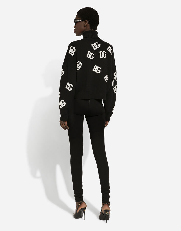 Dolce & Gabbana Cropped wool sweater with DG logo inlay プリント FXW11TJAWXA