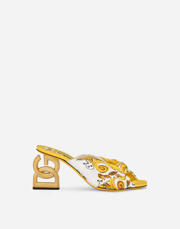 Dolce & Gabbana Sandalette DG Pop aus bedrucktem Seidentwill Weiss CK2288A5355