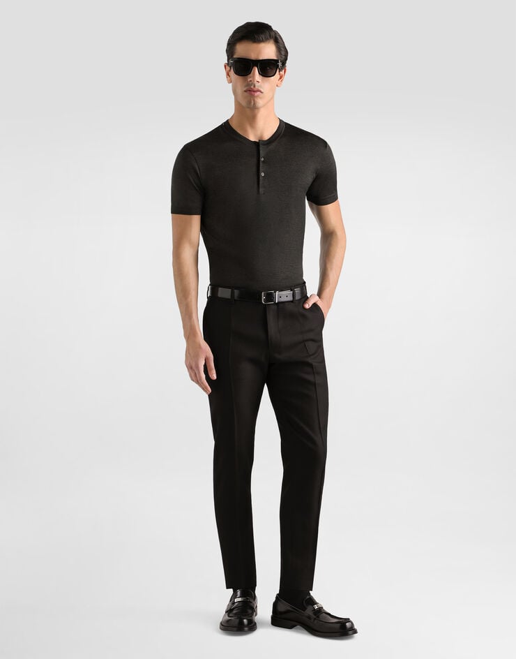 Dolce & Gabbana Silk serafino t-shirt Dolce & Gabbana Silk serafino t-shirt Grey G8QK3TG7P0F