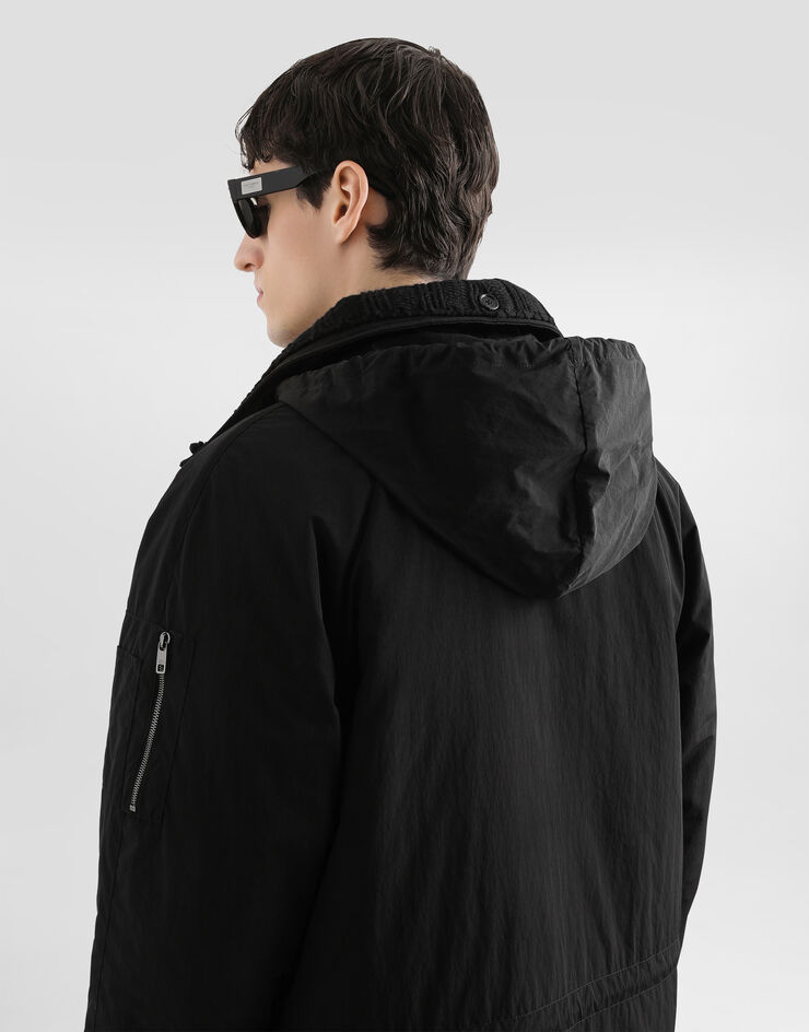 Dolce & Gabbana Giubbotto in nylon con cappuccio Nero G9BQVTHUMUE
