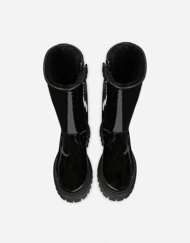 Dolce & Gabbana DG 徽标嵌花漆皮靴子 黑 D11105AY813