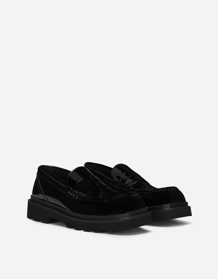 Dolce & Gabbana حذاء لوفر من جلد لامع أسود A30204A1471