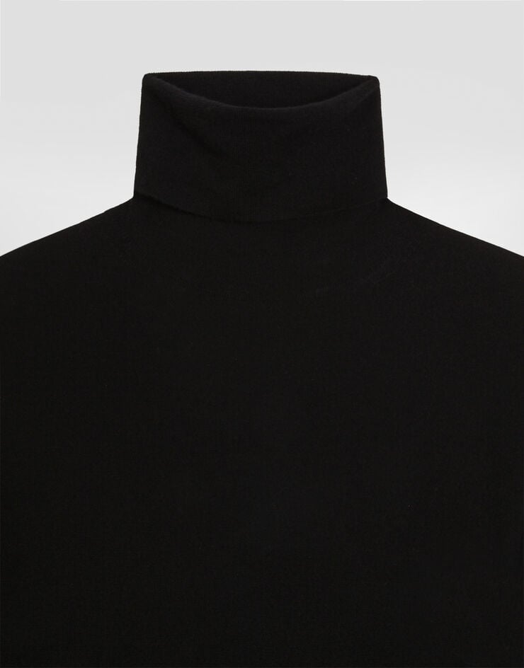 Dolce & Gabbana Cashmere turtleneck pullover Dolce & Gabbana Cashmere turtleneck pullover Black FXW94TJBW24