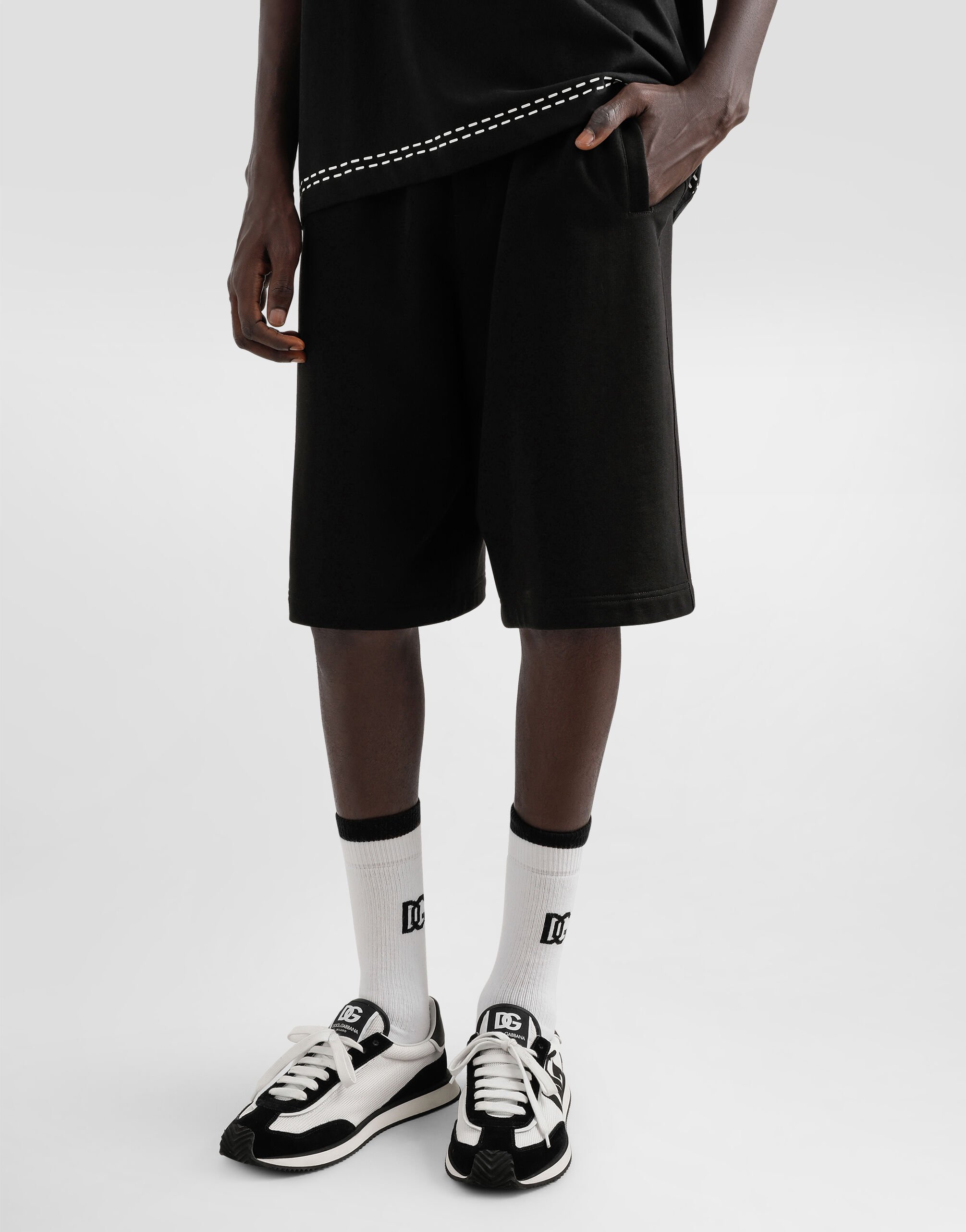 Cotton jogging shorts outlet