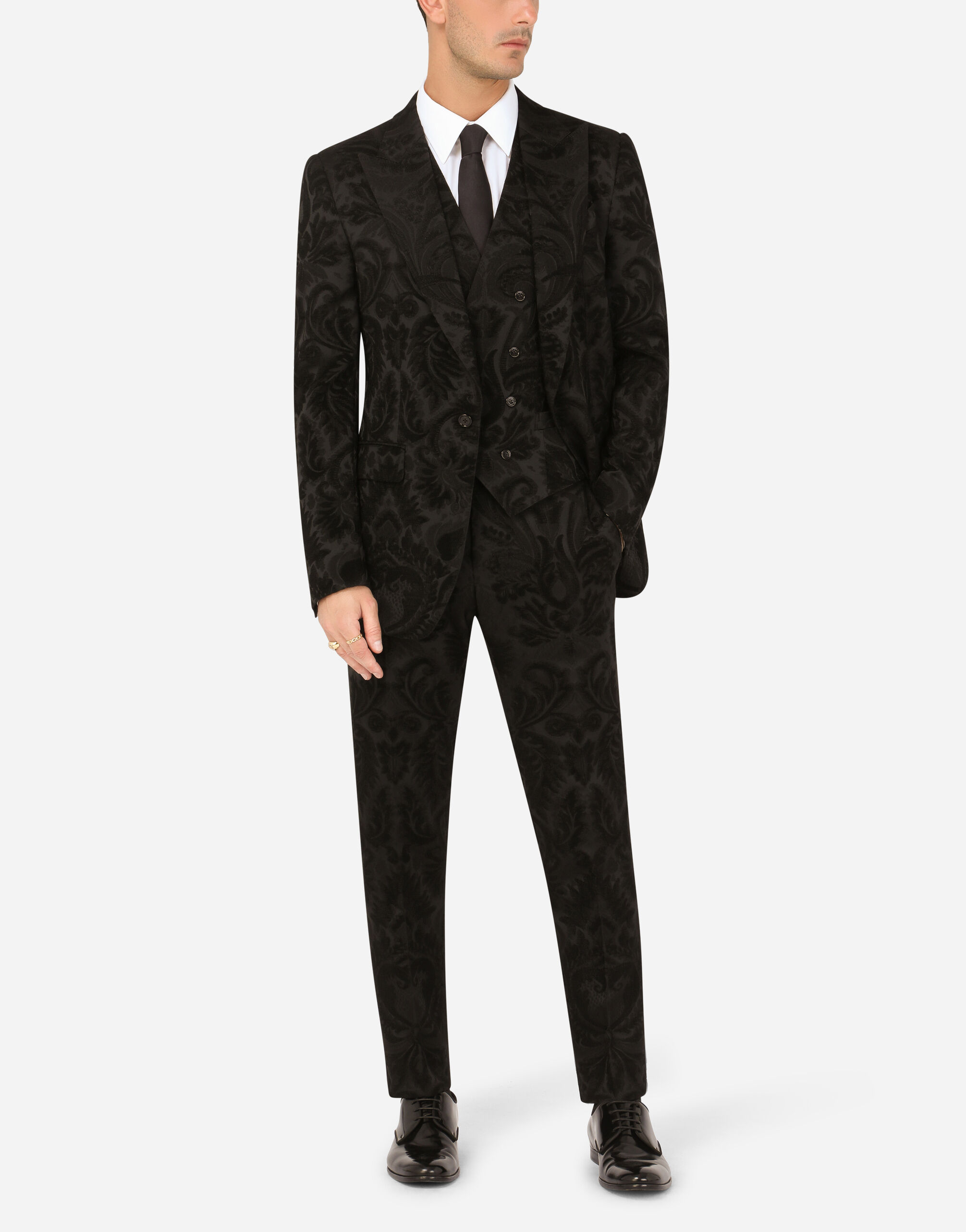 男士黑Three-piece Sicilia-fit suit in stretch jacquard