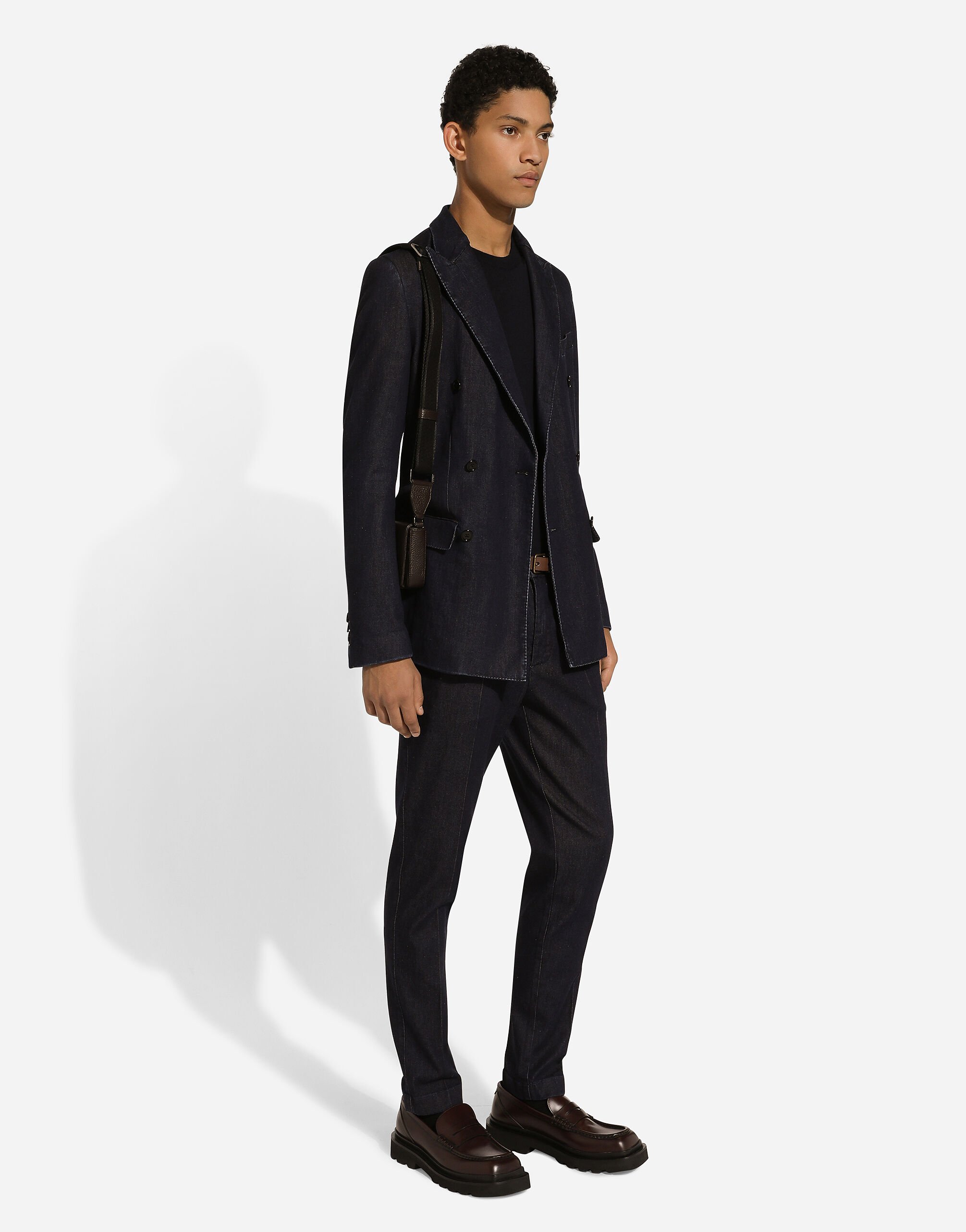 Chino jeans with pleats