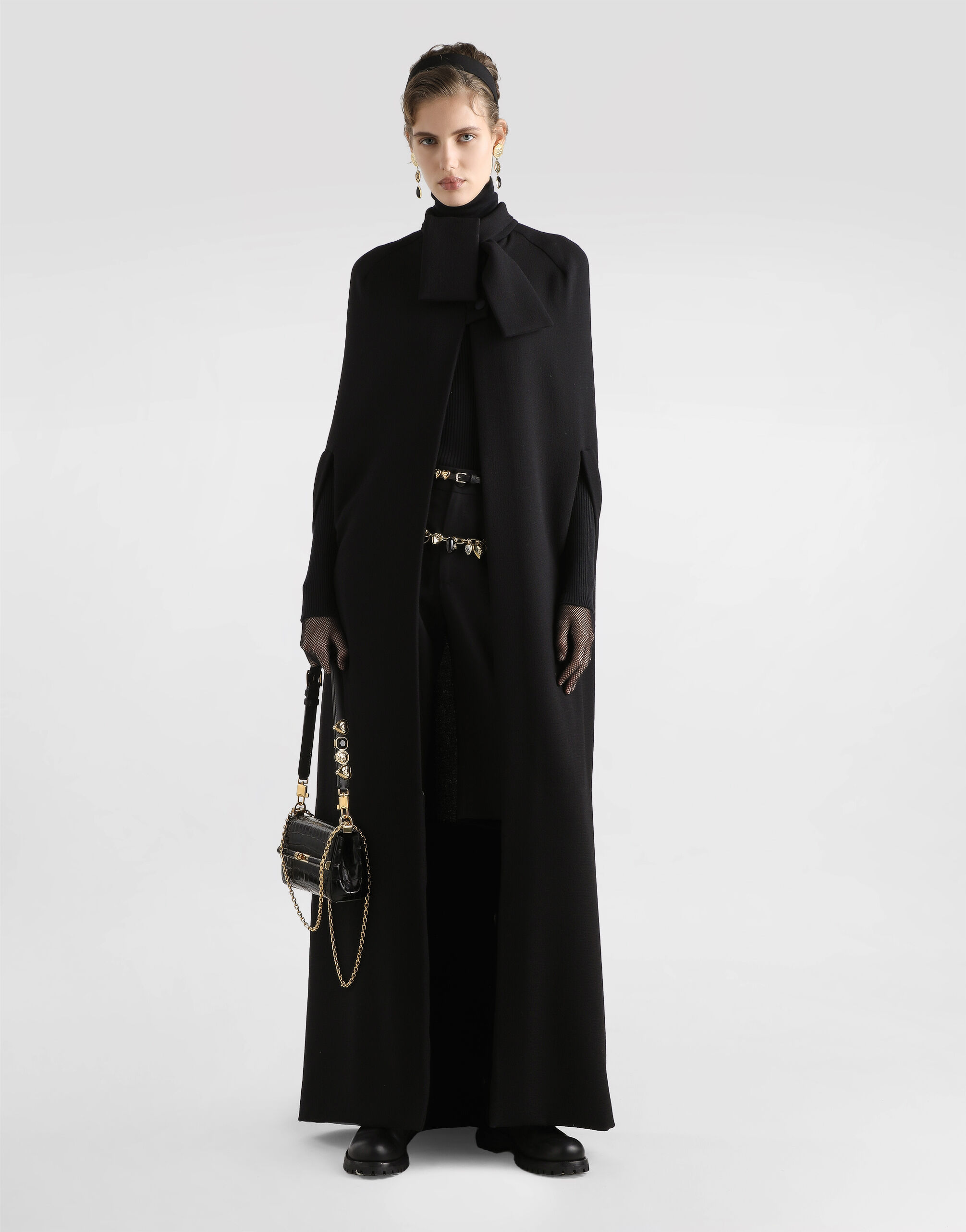 Midi skirt in double wool crêpe in Black for Women | Dolce&Gabbana® US