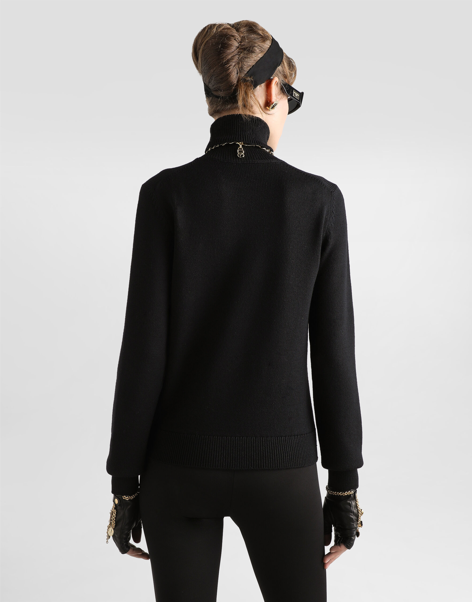 DOLCE&GABBANA ロンティー 長袖 ダークウェア Wool turtleneck pullover in Black for Women | Dolce&Gabbana® US