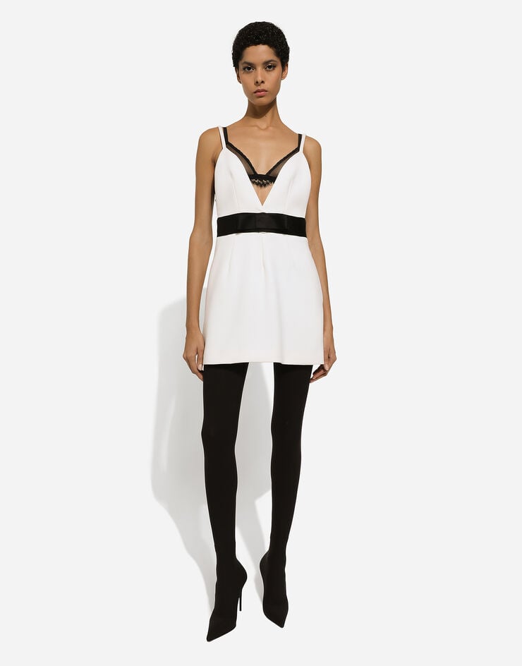 Dolce & Gabbana Vestido corto en paño de lana con tirantes y cinturón de raso Blanco F6JEYTFUBGE