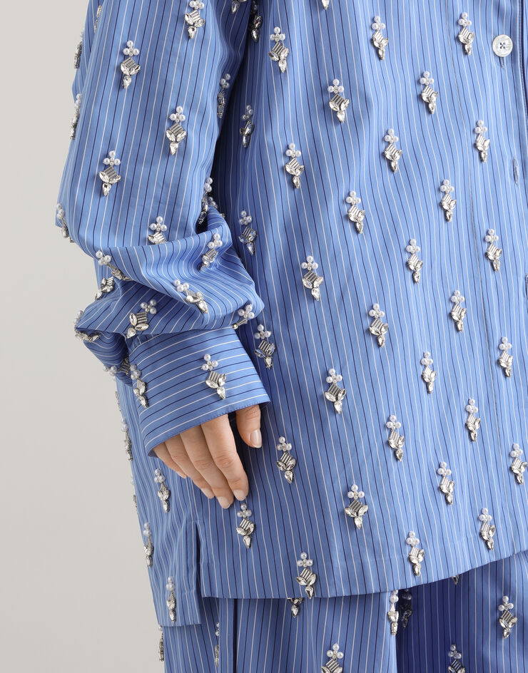 Dolce & Gabbana Cotton shirt with flower embroidery Dolce & Gabbana Cotton shirt with flower embroidery Multicolor F5U41ZGDDR1