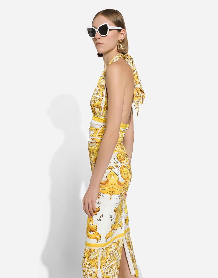 Dolce & Gabbana Midikleid mit Verschluss im Nacken aus Seidencharmeuse Majolika-Print Drucken F6JDGTFHAA4