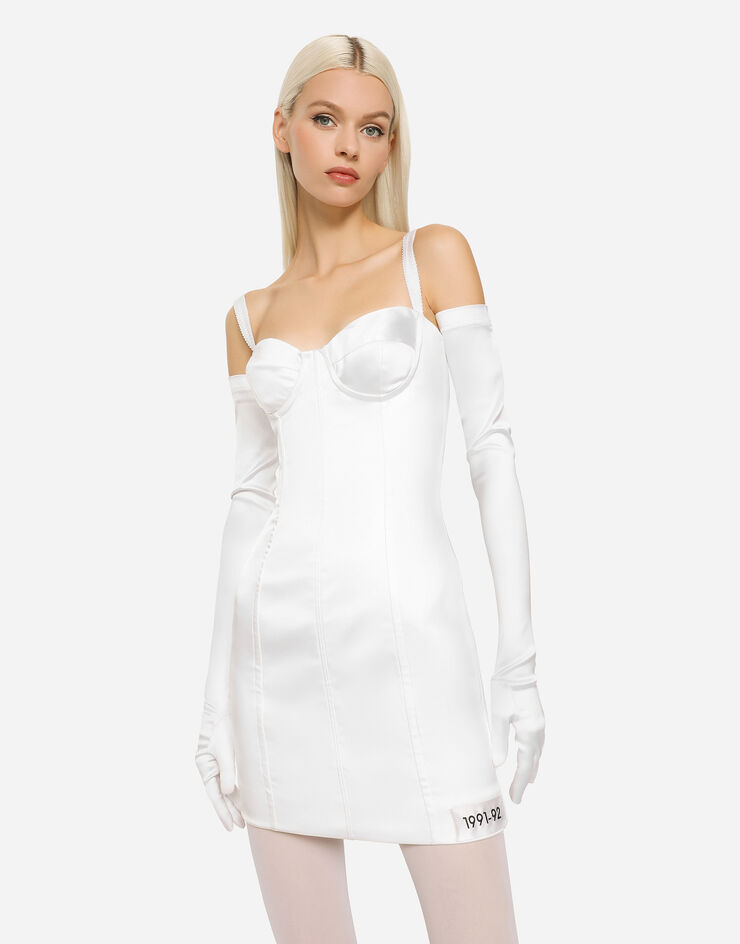 Dolce & Gabbana KIM DOLCE&GABBANA Mini-robe en satin stretch Blanc F6CLMTFURHM
