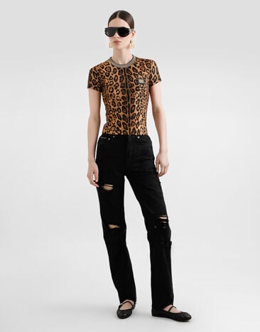 Dolce & Gabbana تيشيرت كريسبو بأكمام قصيرة وطبعة فهد مطبعة I8502WHS7OF