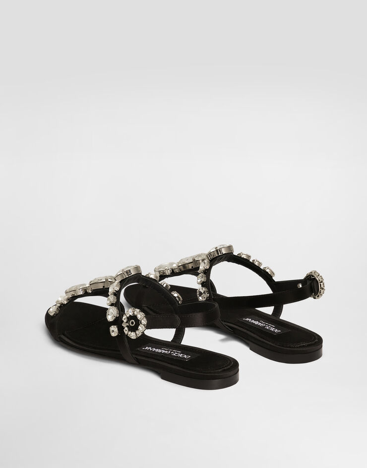 111 Dolce & Gabbana   