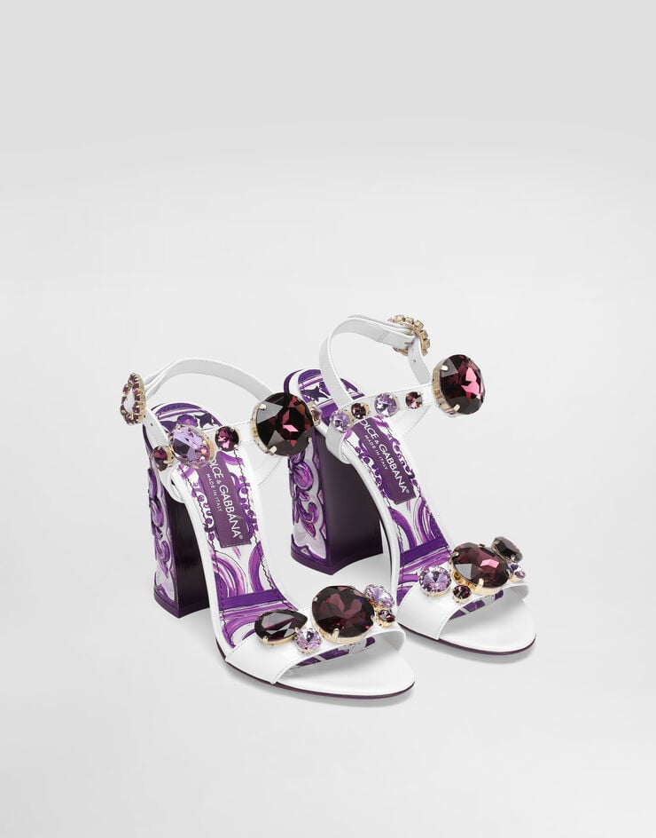 111 Dolce & Gabbana   