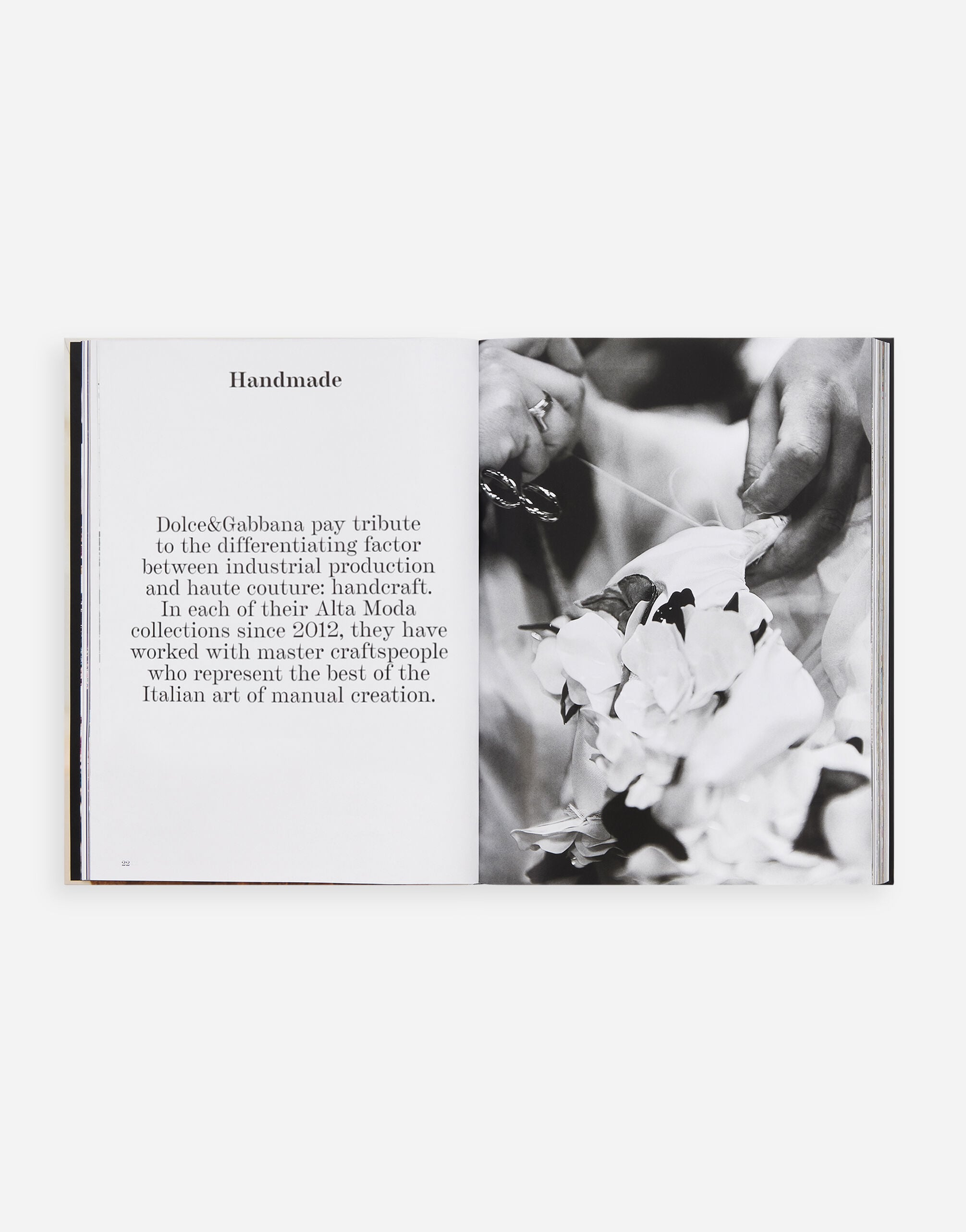 From the Heart to the Hands - English edition in Multicolor