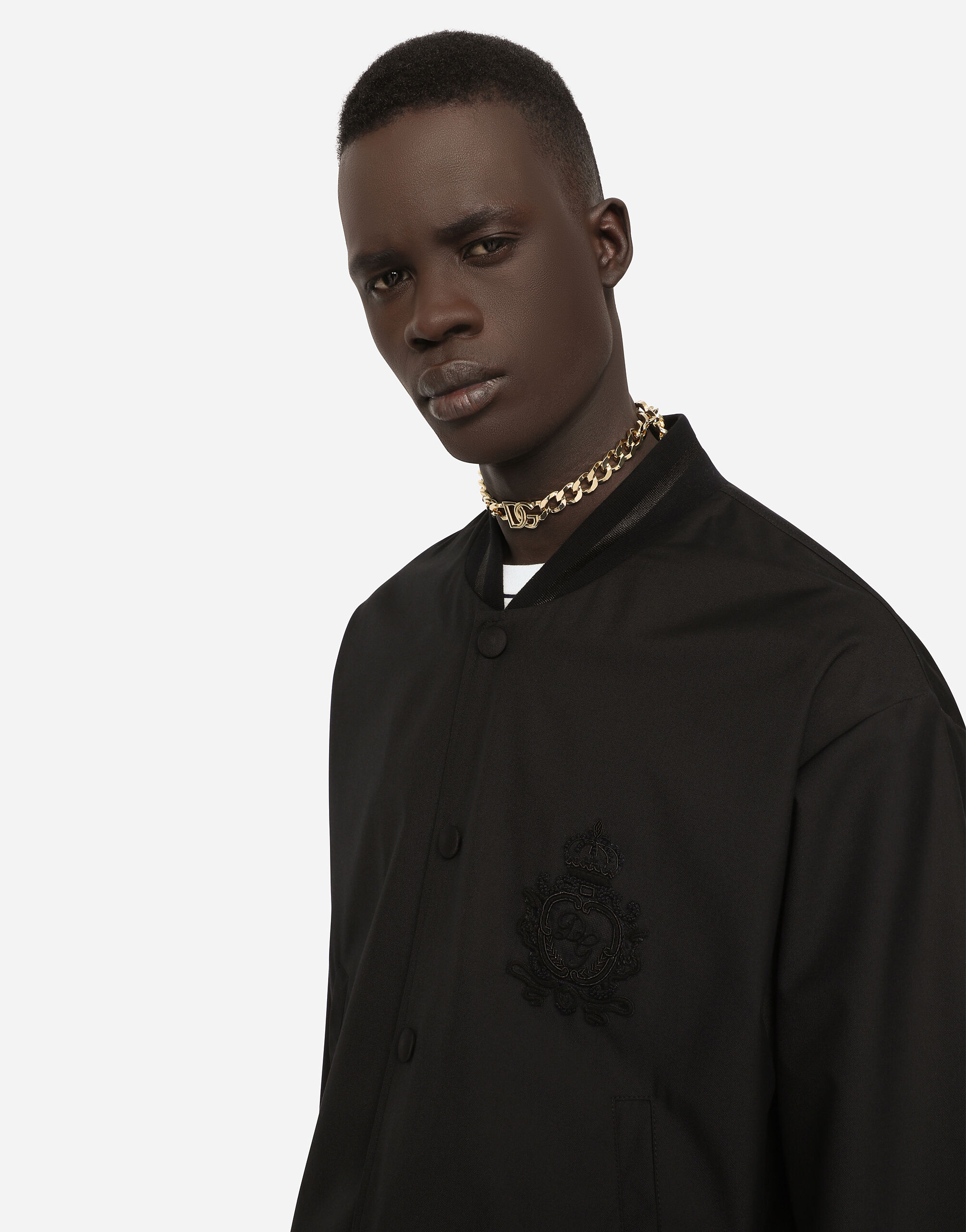 Dg jacket store