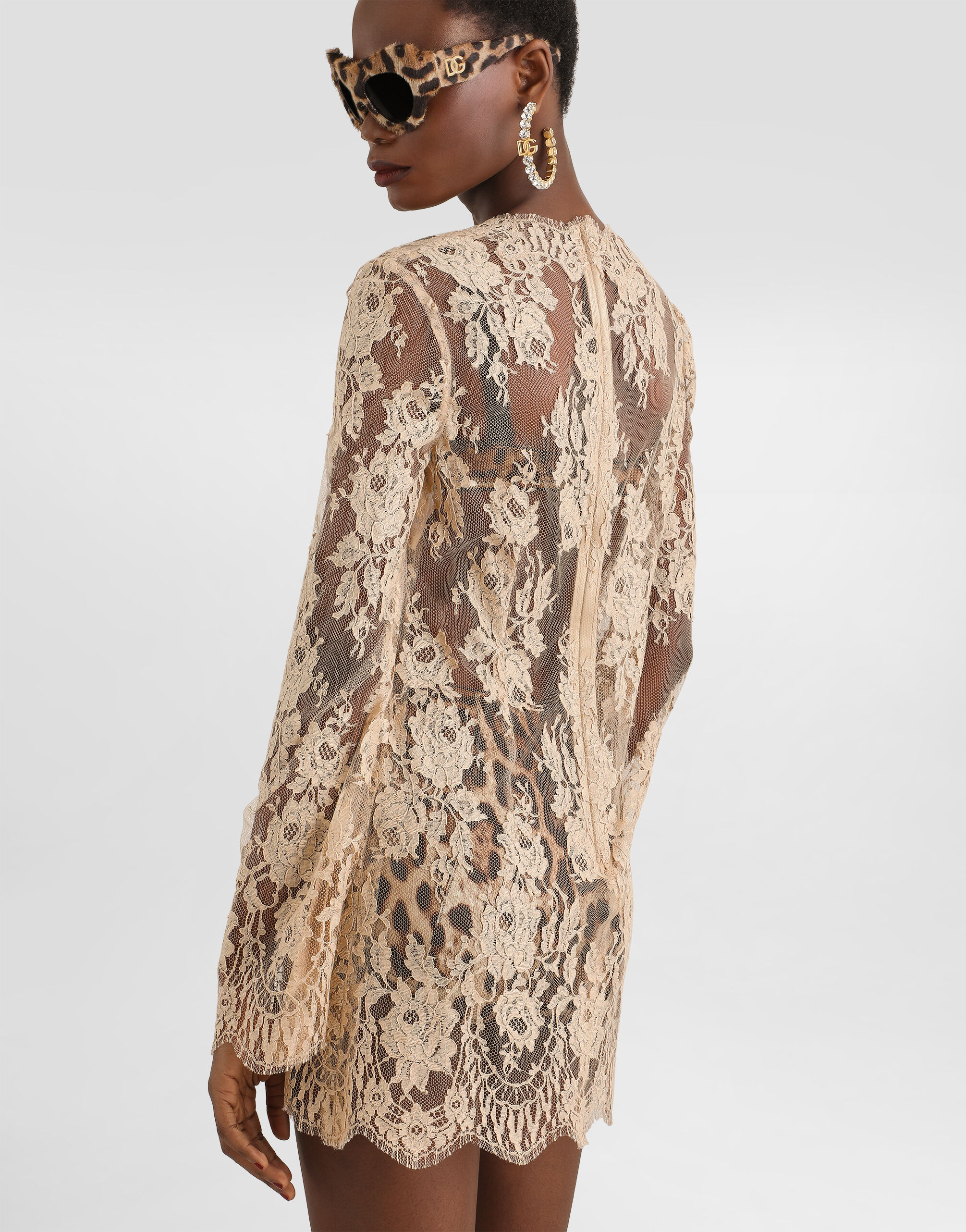 Lace dress - thumbnail 3