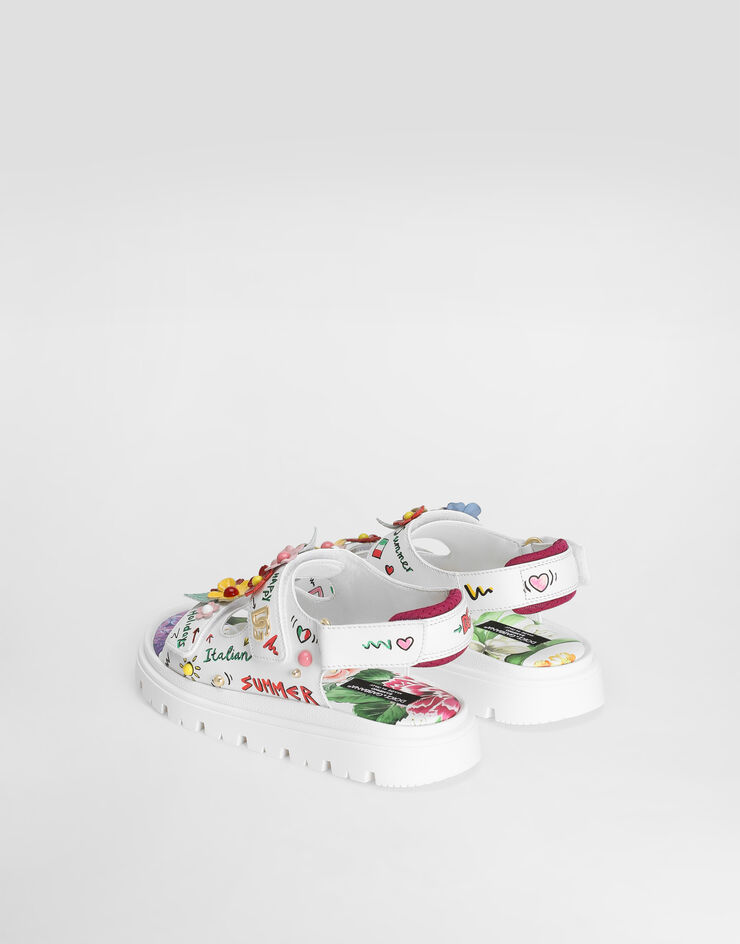 Dolce & Gabbana صندل من جلد عجل بطبعة وأزهار وشعار DG مطبعة D11127AU458
