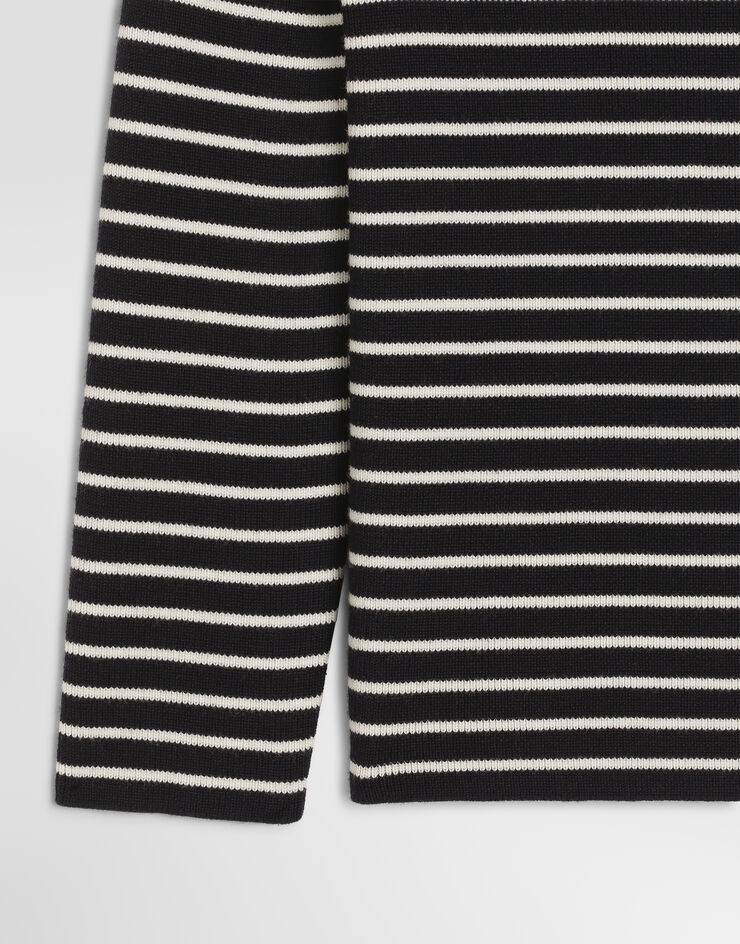 Dolce & Gabbana Wool pullover Blue L4KWK2JDVL7