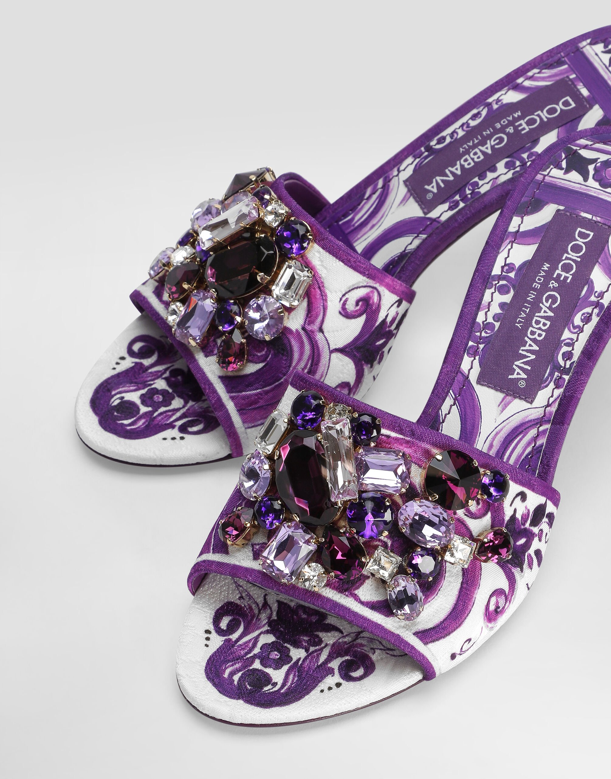 サンダル・ミュール DOLCE & GABBANA - FLIP-FLOPS WITH JEWEL EMBROIDERY Brocade mules with jewel embroidery in Multicolor for Women