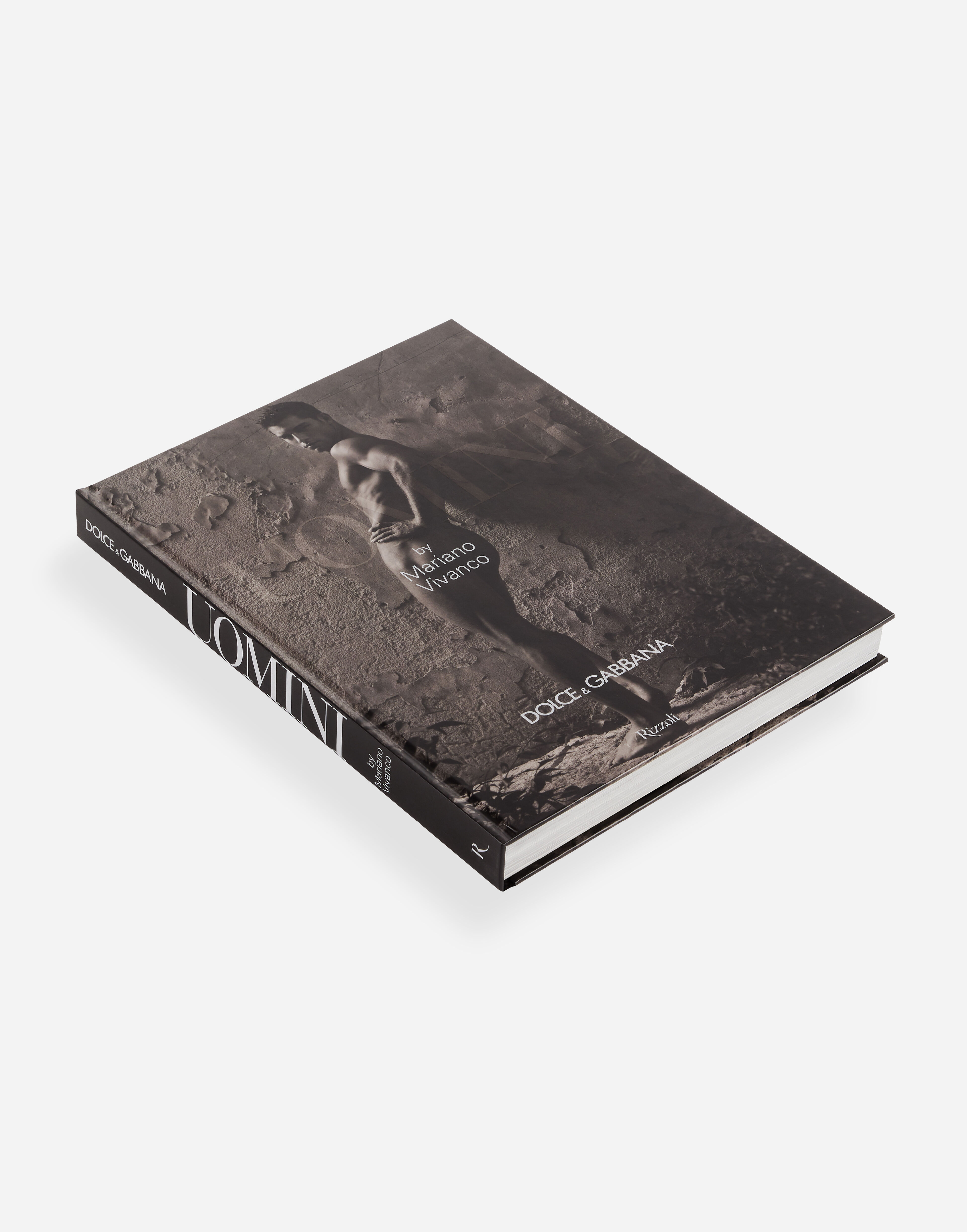 【洋書】Dolce & Gabbana Uomini UOMINI by Mariano Vivanco DOLCE&GABBANA in Multicolor