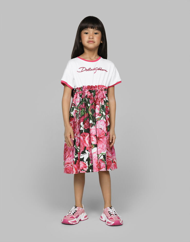 Dolce & Gabbana Kleid aus Jersey und Popeline mit Rosenprint auf weißem Grund Drucken L5JD9HG7NZR