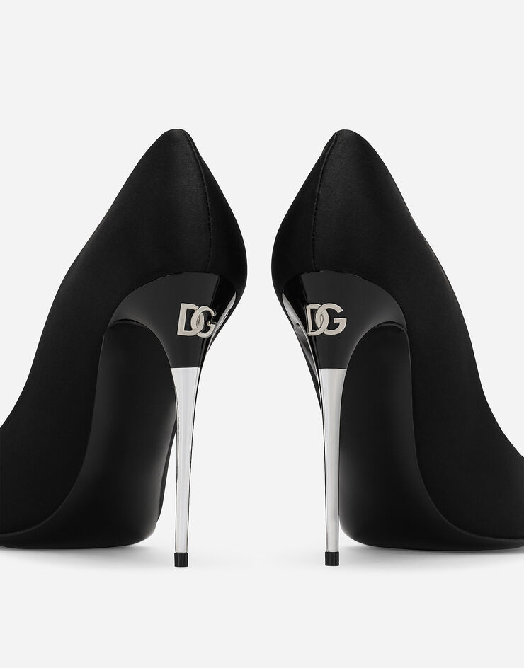 Dolce & Gabbana Zapato de salón de raso Negro CD1851A7630