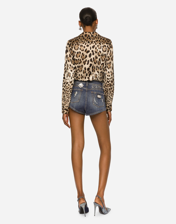 Dolce & Gabbana Camisa de raso con estampado de leopardo Estampado Animalier F5I01TFS1GT