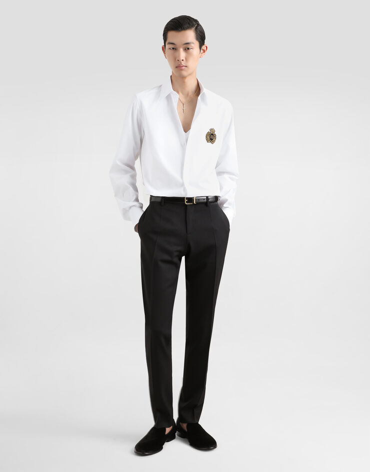 Dolce & Gabbana Hemd aus Baumwolle mit Wappenpatch Weiss G5ML1ZGI757