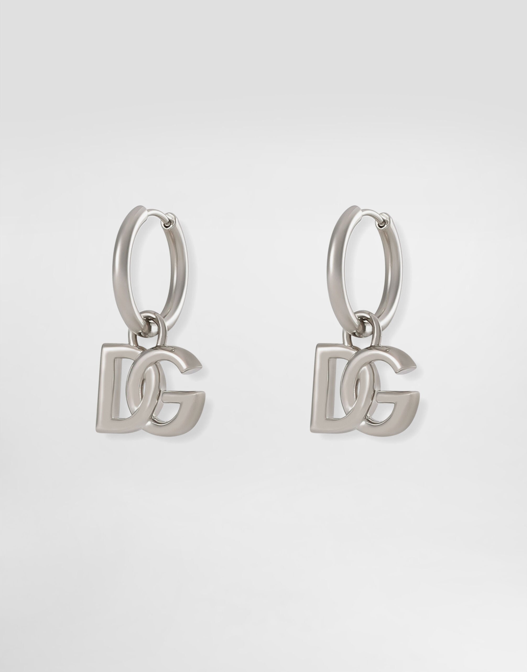 DOLCE & GABBANA DGロコ彫刻フフヒアス WEO8L3W1111 ZOO00 Dolce & Gabbana DG Logo Stud Earrings | Silver | FARFETCH