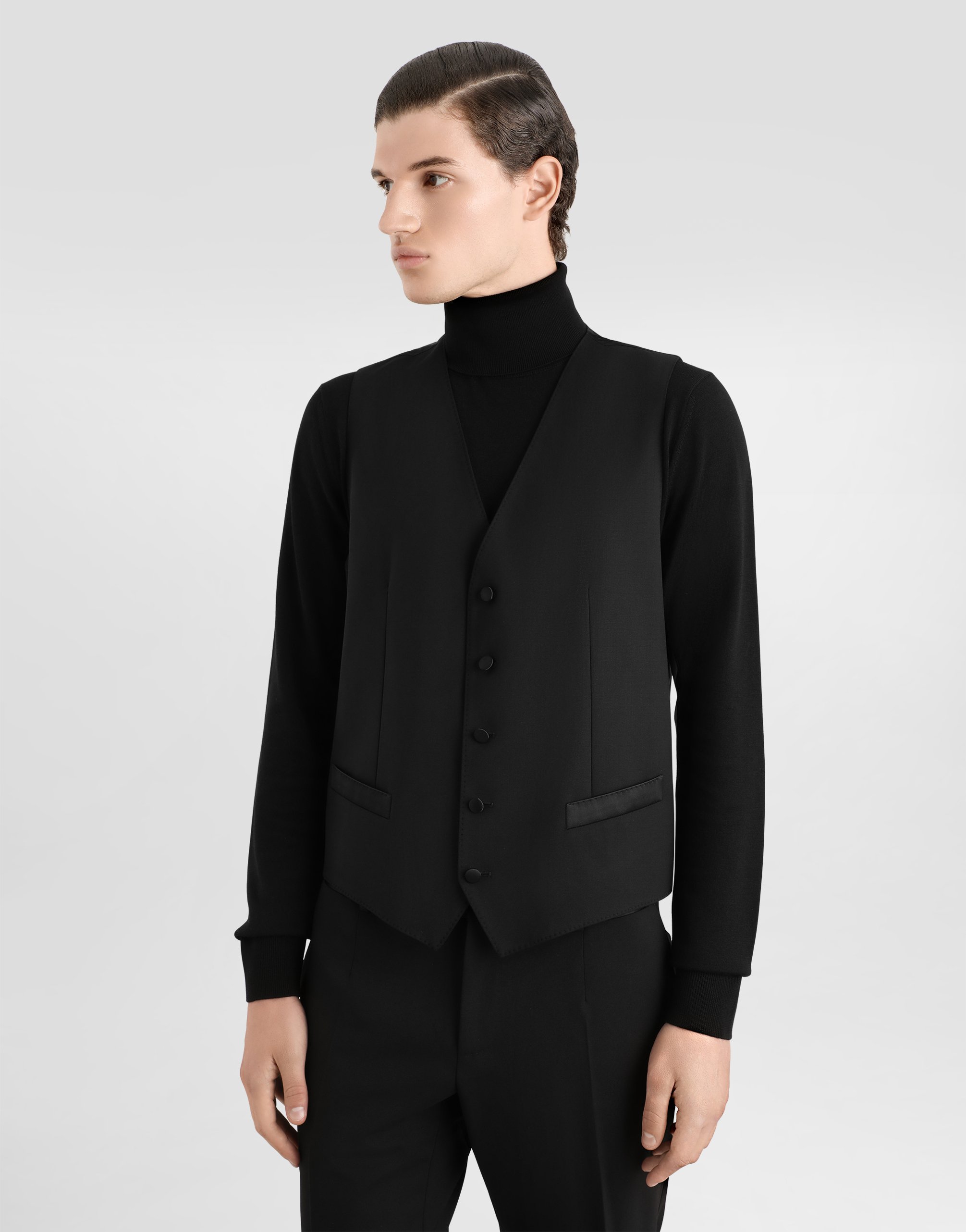Three-piece Sicilia-fit suit stretch wool