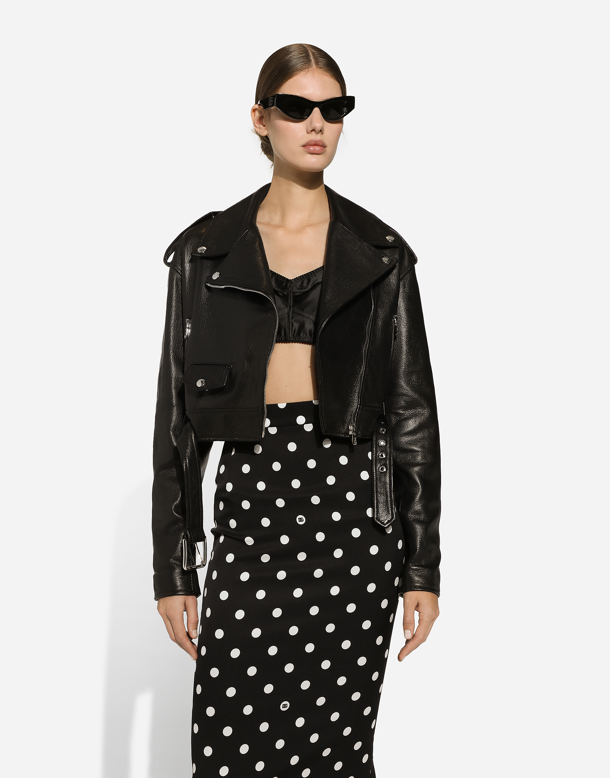 Dolce & Gabbana Cropped Leather Biker Jacket In ブラック
