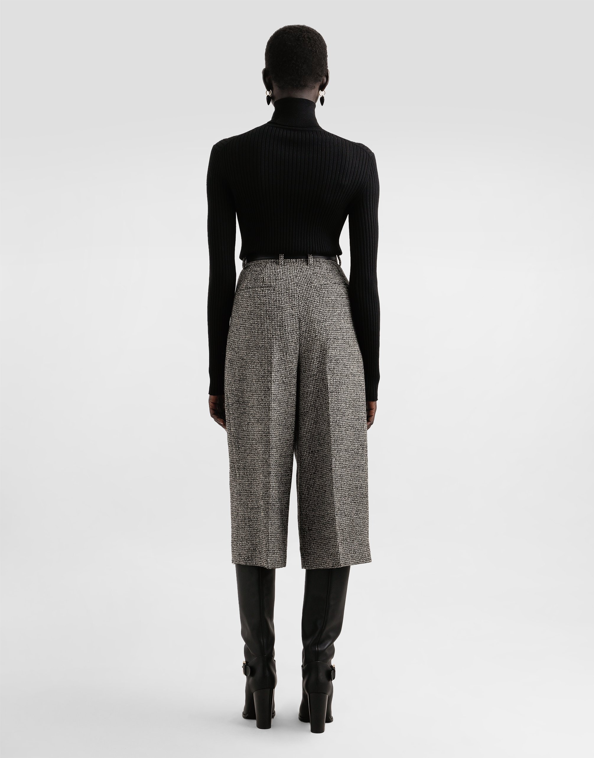 Dolce & Gabbana Wool Turtleneck Pullover In Black