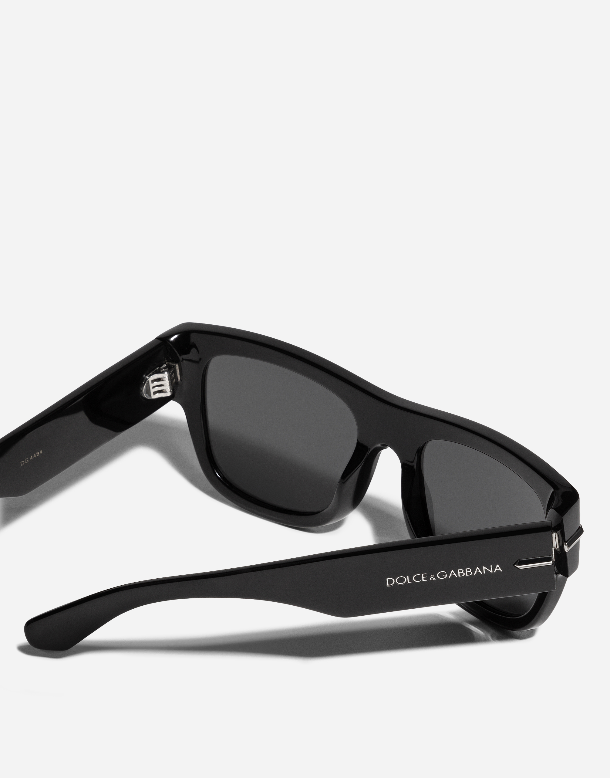 Dolce & Gabbana Dg Signature Sunglasses In Black